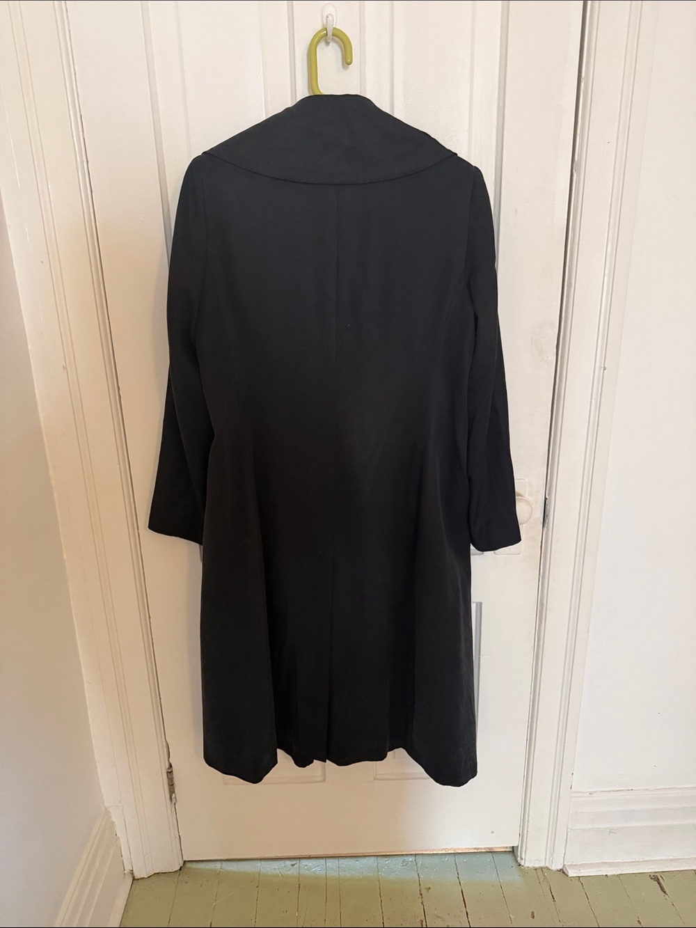 Club Monaco Classic Black Trench Coat - Picture 3 of 3